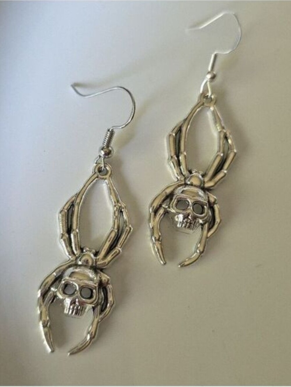 SPIDER SKULL Earrings 925S Posts  FASHION JEWELRY